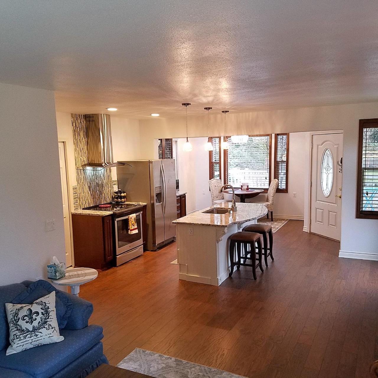 Arbor Rouge Cottage Clinton Екстер'єр фото