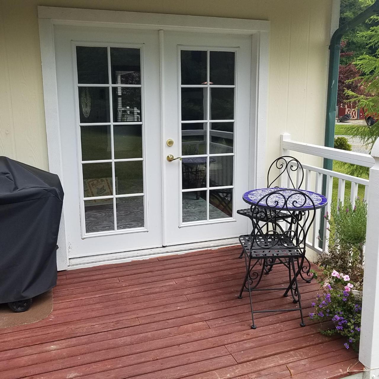 Arbor Rouge Cottage Clinton Екстер'єр фото