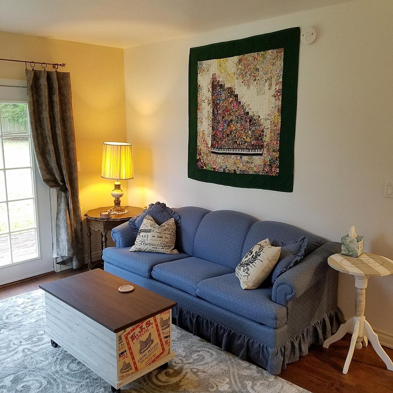 Arbor Rouge Cottage Clinton Екстер'єр фото